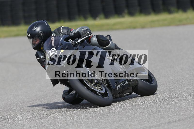 Archiv-2025/07 19.04.2025 Speer Racing ADR/Gruppe gelb/75